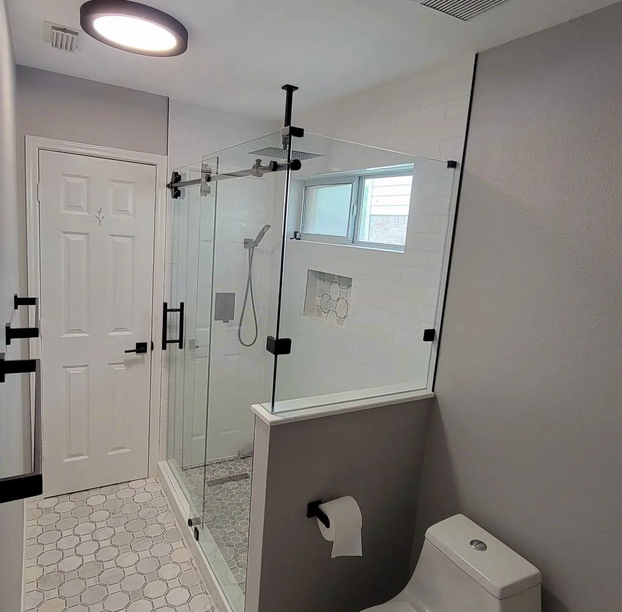 Frameless shower door installation Miami