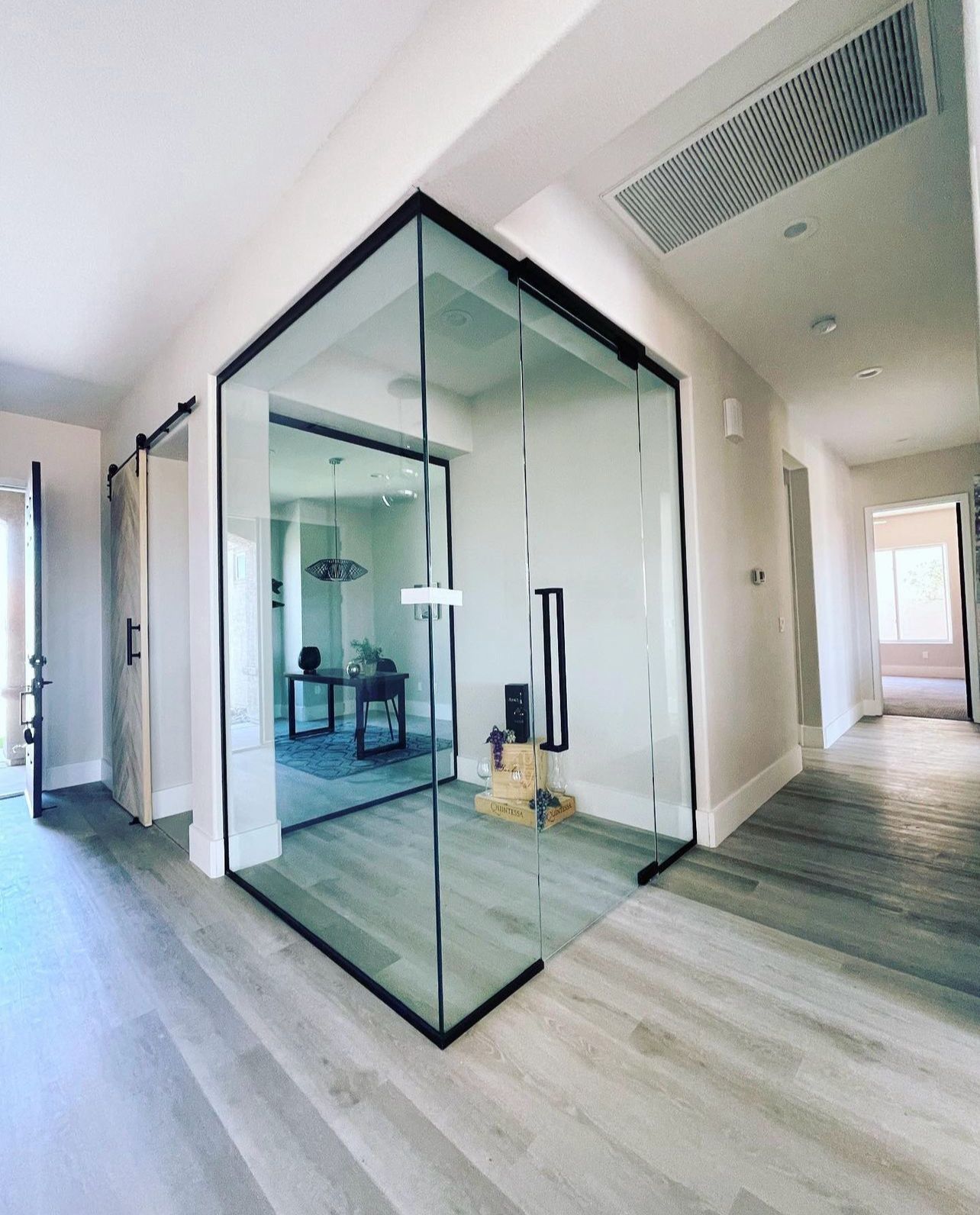 Office glass partition installation Fort Lauderdale